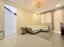 Serangoon Garden Estate (D19), Terrace #637840111